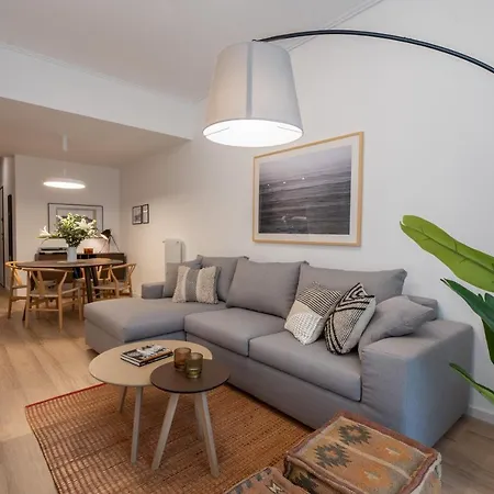Unique 2 Bedrooms Apartment, Steps To Plaka And City Center Athens Exterior photo