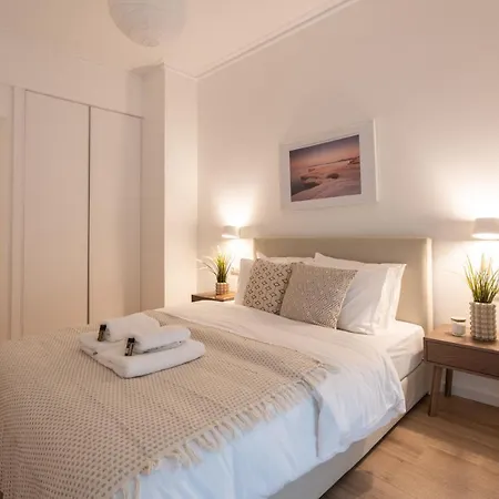 Unique 2 Bedrooms Apartment, Steps To Plaka And City Center Athens Exterior photo