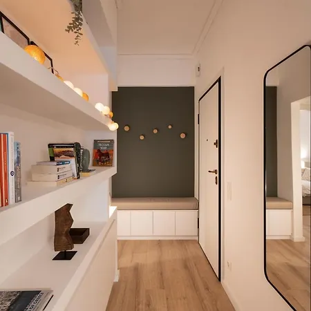 Unique 2 Bedrooms Apartment, Steps To Plaka And City Center Athens Exterior photo