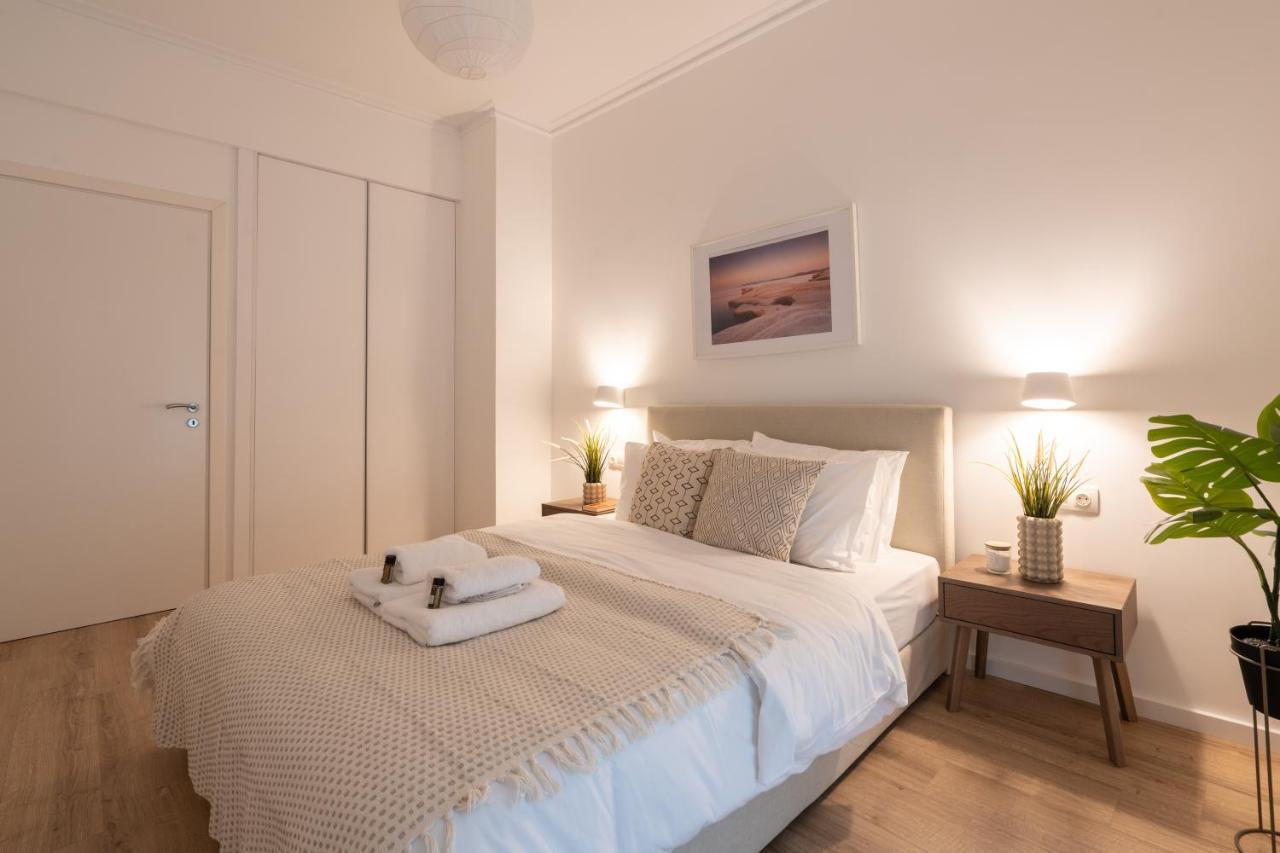 Apartment Unique 2 Bedrooms Apartment, Steps To Plaka And Center *