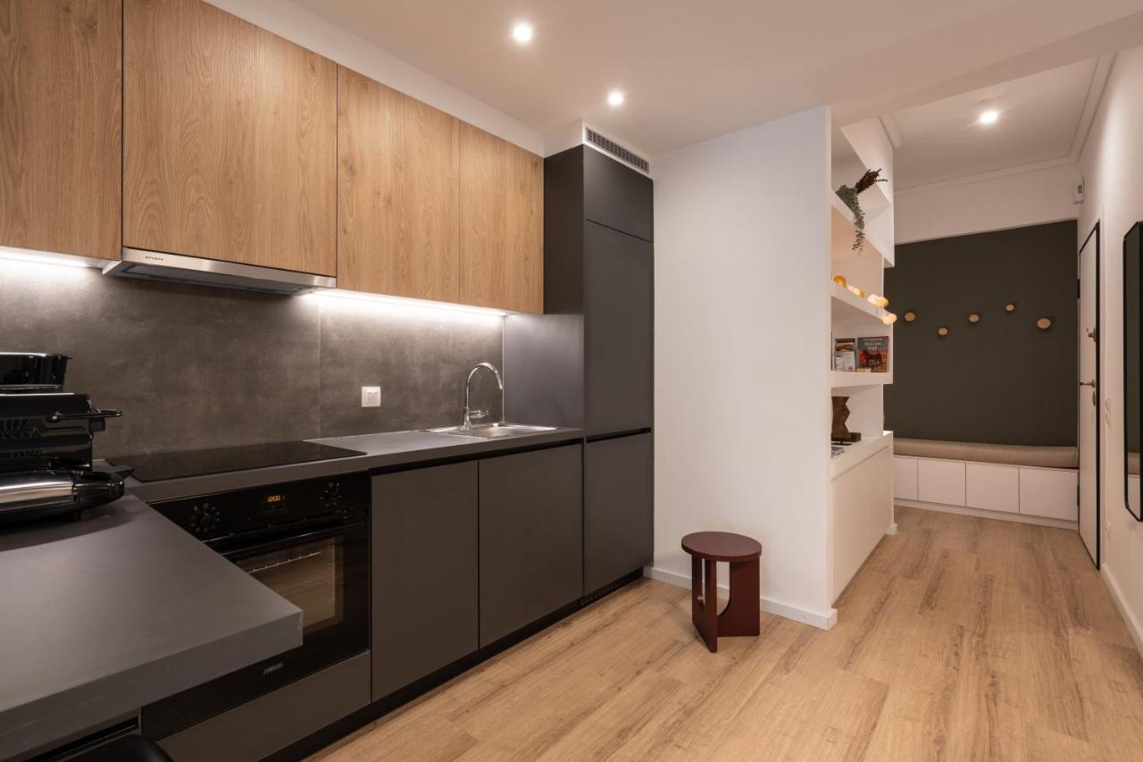 Unique 2 Bedrooms Apartment, Steps To Plaka And Center Apartment Athens