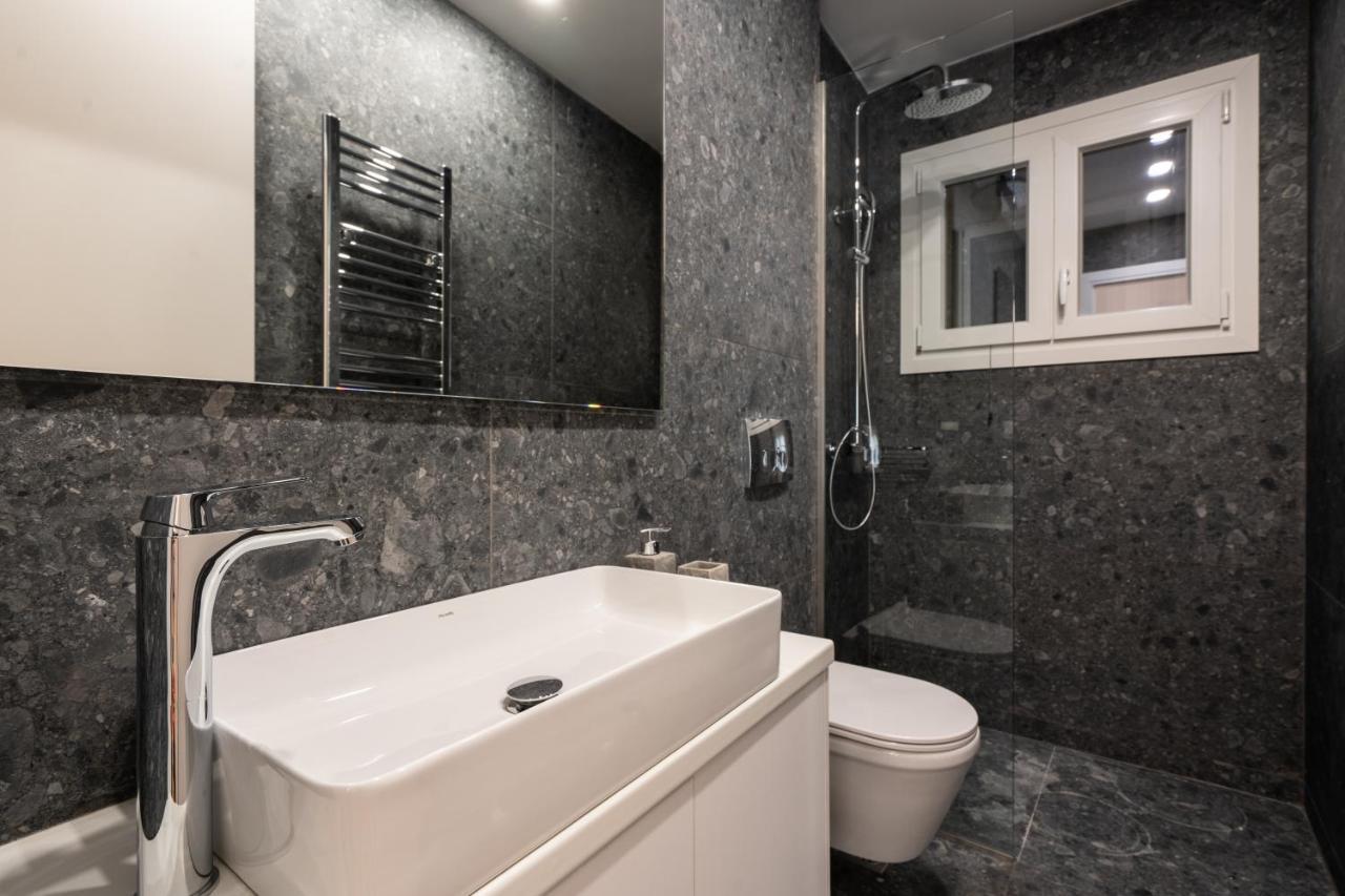 Unique 2 Bedrooms Apartment, Steps To Plaka And Center Apartment *