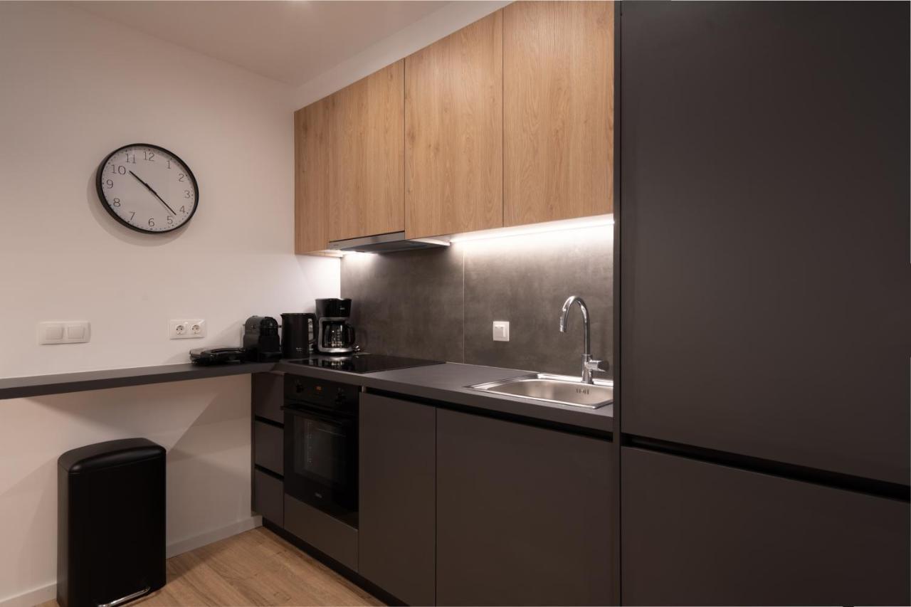Unique 2 Bedrooms Apartment, Steps To Plaka And Center
